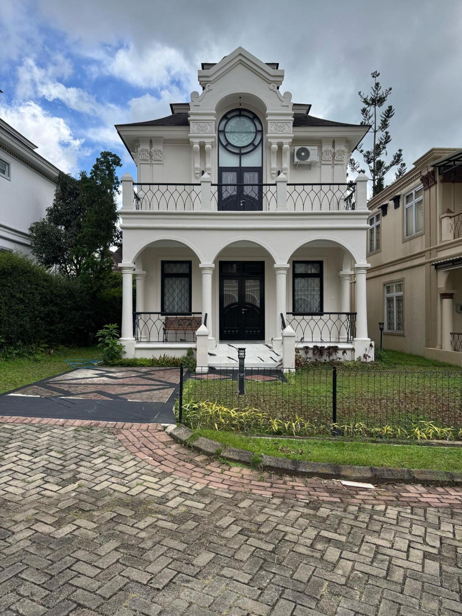 Eton Asia Villas-Kota Bunga Puncak Exterior foto